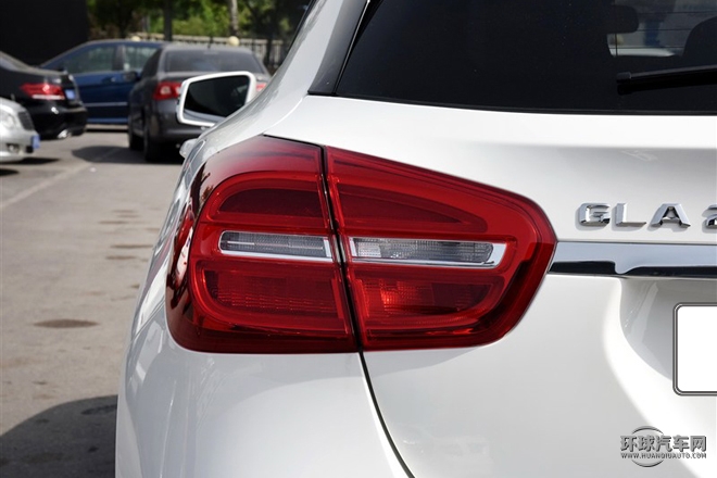 2015款 GLA 200 時尚型