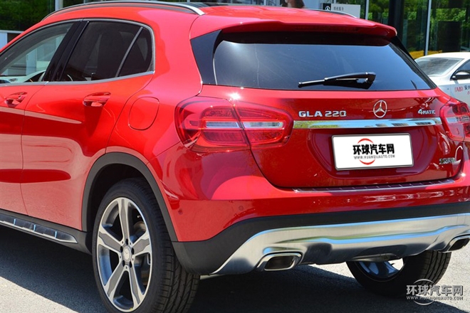 2015款 GLA 220 4MATIC 豪華型