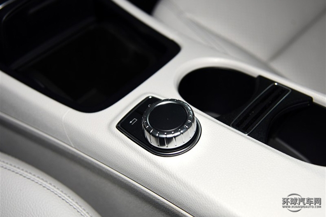 2015款 GLA 220 4MATIC 時(shí)尚型