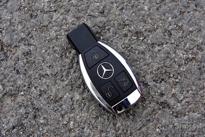 2015款 GLA 260 4MATIC 運動型