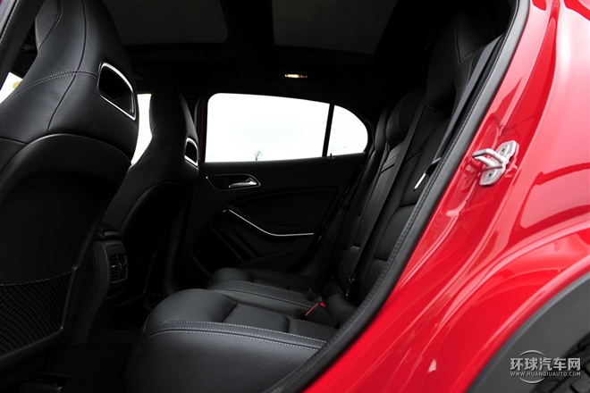 2015款 GLA 260 4MATIC 運(yùn)動型