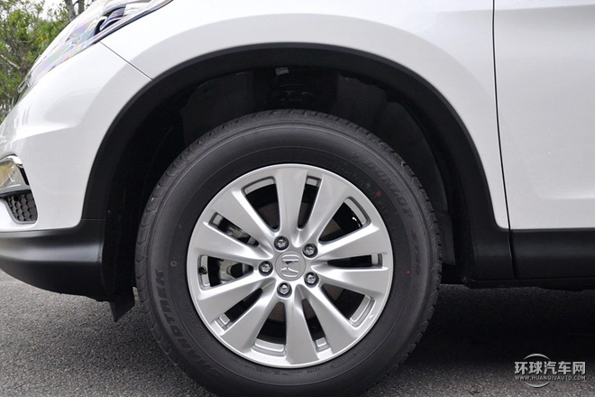 2015款 2.0L 兩驅(qū)風(fēng)尚版