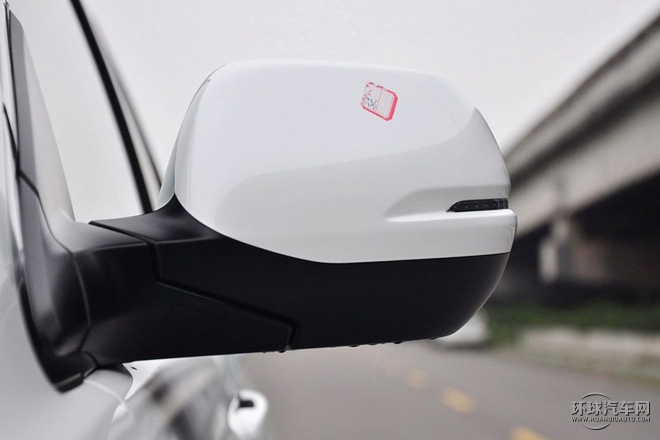 2015款 2.0L 兩驅風尚版