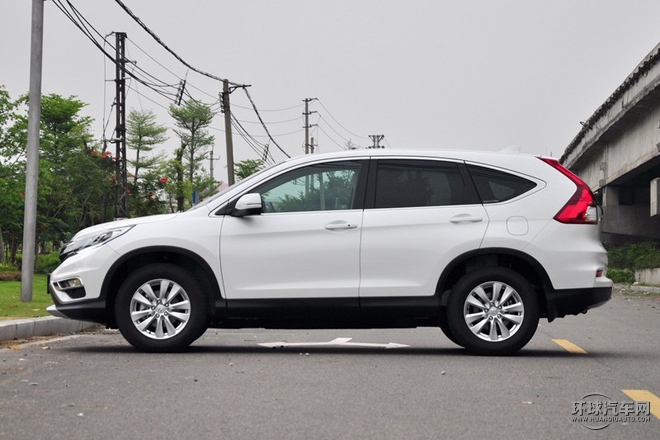 2015款 2.0L 兩驅風尚版