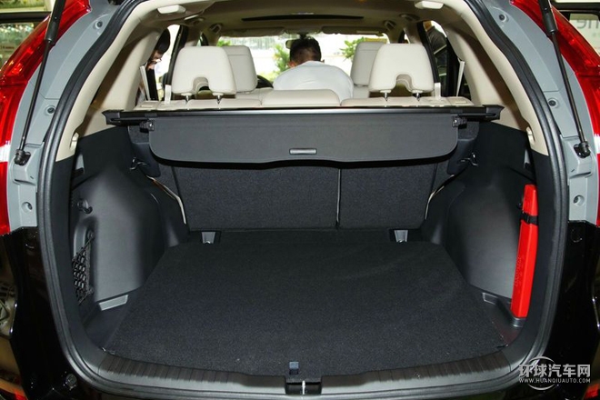 2015款 2.4L 四驅豪華版