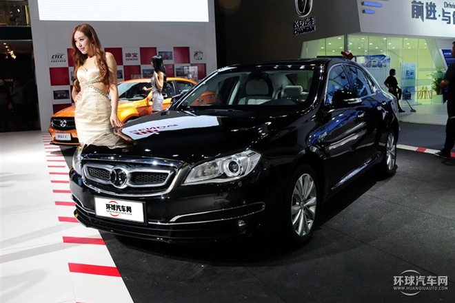 2015款 2.3T 豪華型