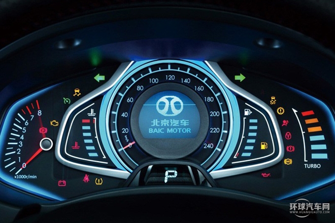 2015款 2.0T 自動豪華版