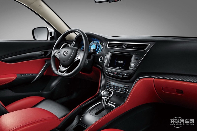 2015款 2.0T 自動豪華版