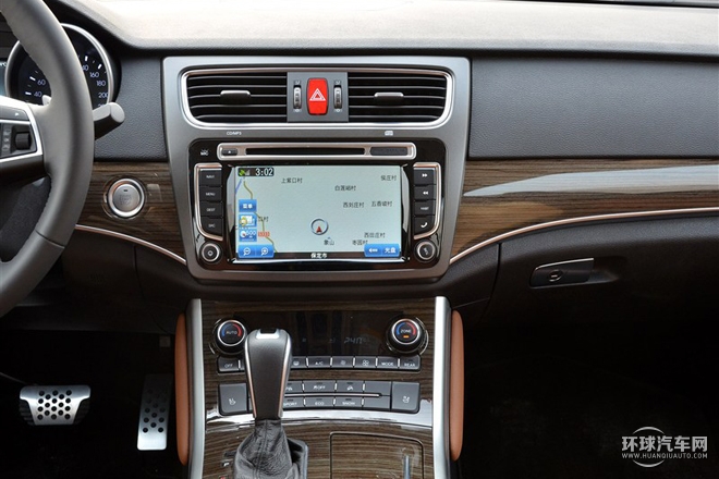 2015款 2.0T 四驅尊貴型