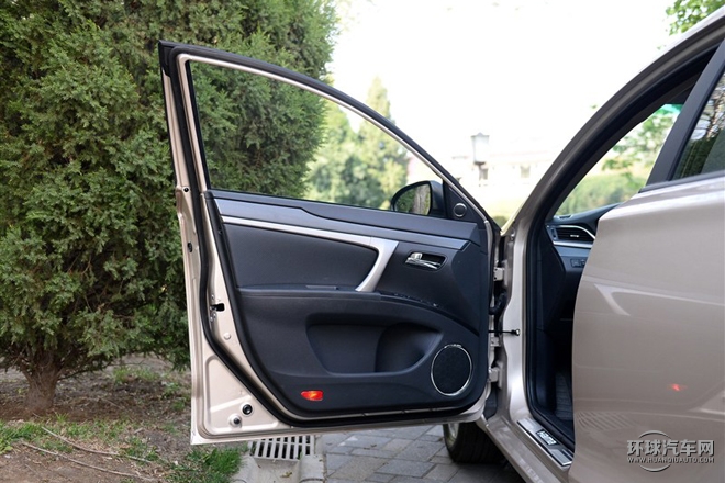 2015款 1.5T CVT睿FUN型