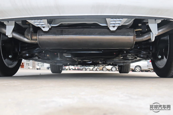 2015款 1.5T 手動(dòng)馭FUN型