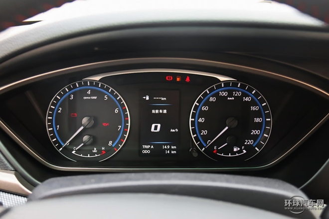 2015款 1.5T 手動馭FUN型