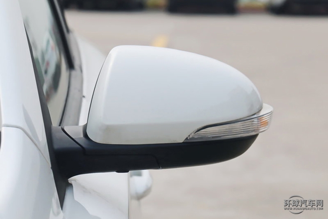 2015款 1.5T 手動馭FUN型