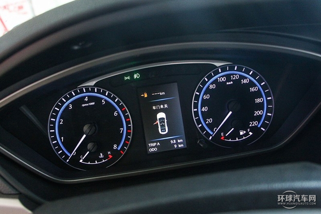 2015款 1.5T CVT馭FUN版