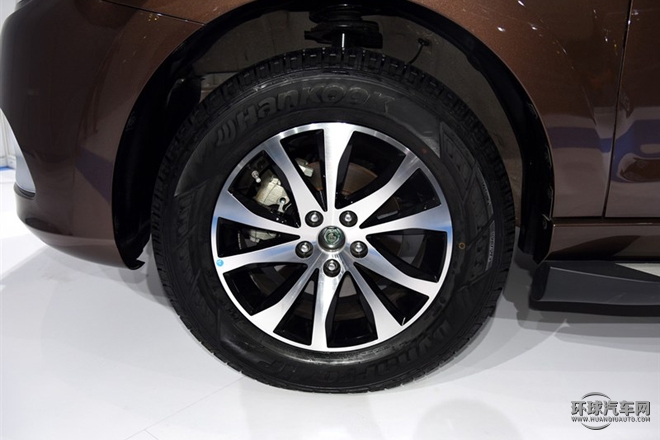 2015款 改款 1.8T 自動縱領型