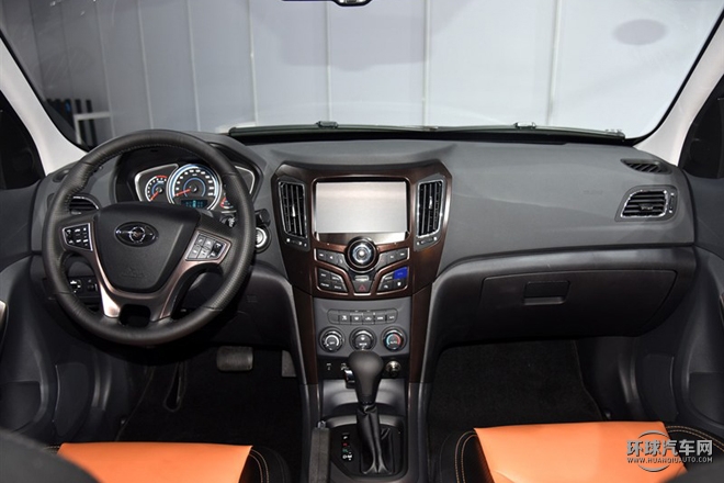 2015款 改款 1.8T 自動縱領型