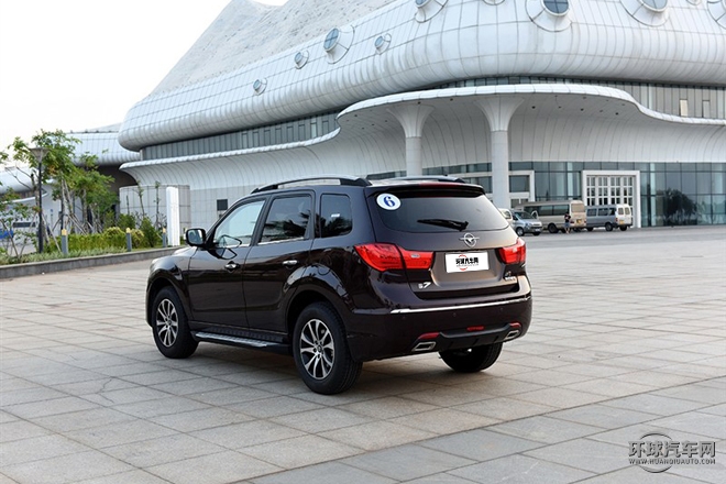 2015款 改款 1.8T 自動縱領(lǐng)型