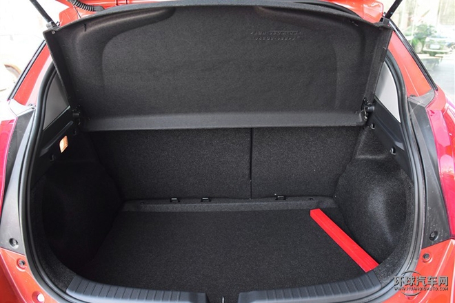 2015款 1.5G 自動橙色限量版