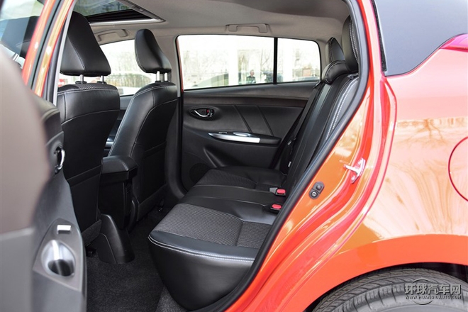 2015款 1.5G 自動橙色限量版