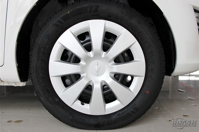 2015款 1.5L 手動(dòng)精英型