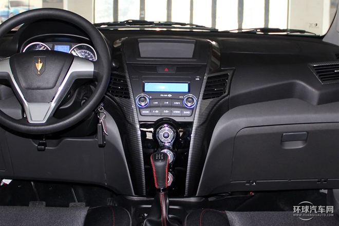 2015款 1.5L 手動精英型