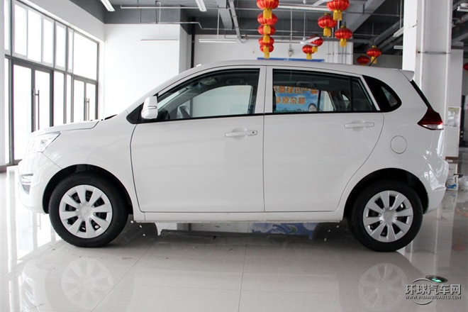 2015款 1.5L 手動(dòng)精英型