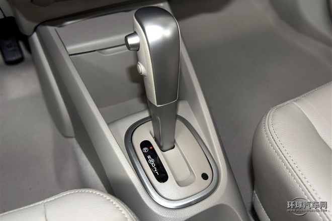 2015款 1.6L 自動豪華版