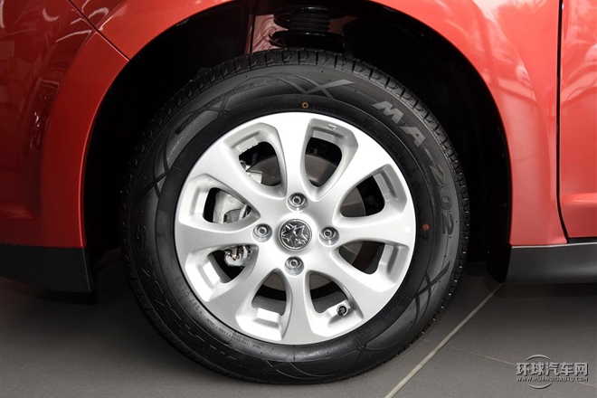 2015款 1.6L 自動豪華版