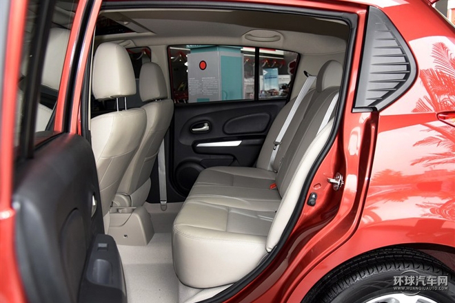 2015款 1.6L 自動豪華版