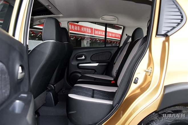 2015款 1.6L 自動(dòng)豪華版