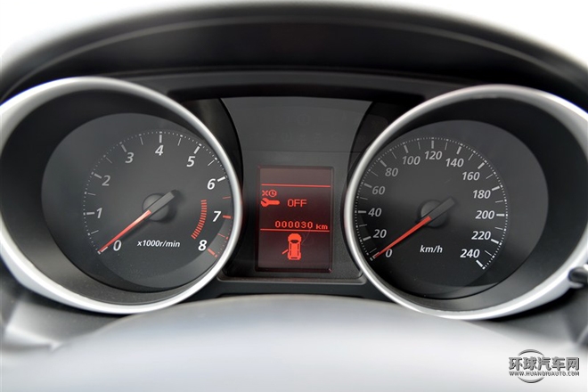 2015款 2.0L 自動兩驅(qū)精英版