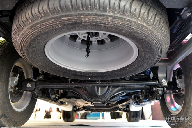 2015款 3.0L 自動四驅旗艦版