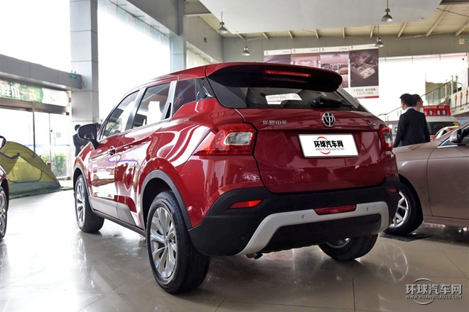 2015款 1.5L 手動精英型