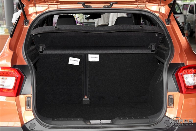 2015款 1.5L 自動舒適型