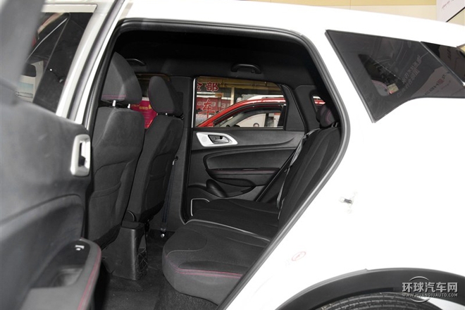 2015款 1.5T 手動都市型