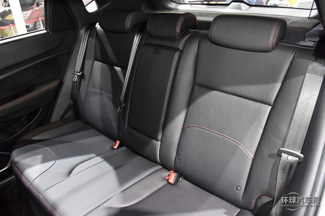 2015款 1.5T 自動精英型