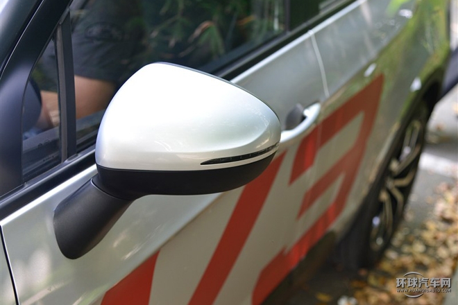 2015款 1.5T 自動精英型