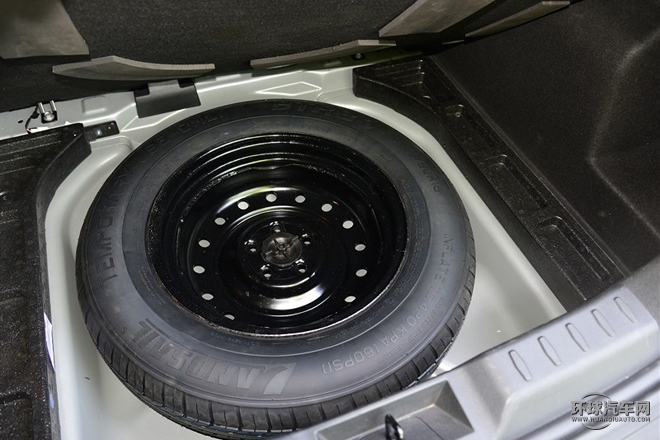 2015款 1.5T 自動(dòng)旗艦型