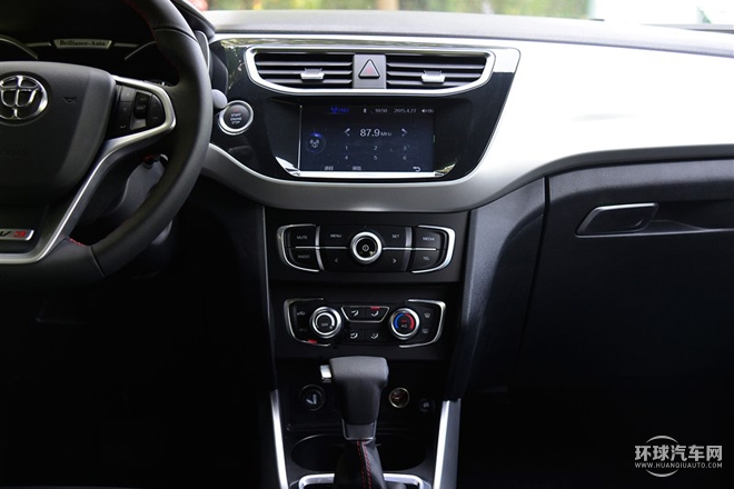 2015款 1.5T 自動(dòng)旗艦型