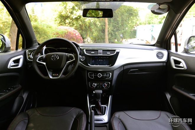 2015款 1.5T 自動旗艦型