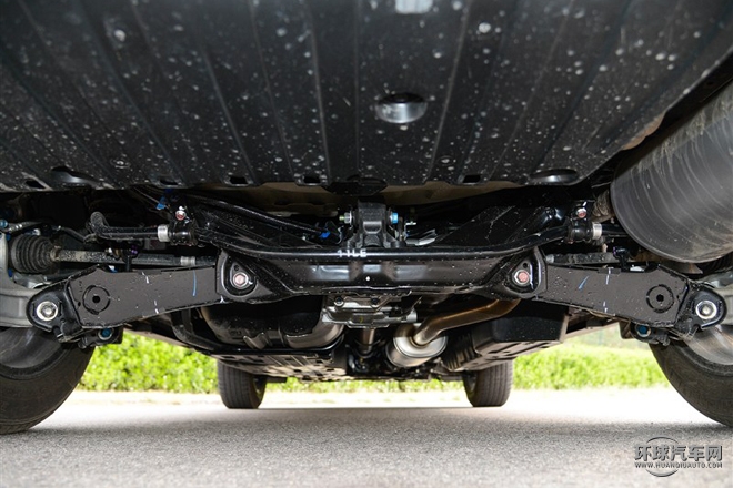 2015款 2.4L 四驅尊貴版