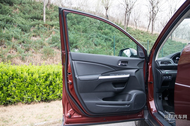 2015款 2.4L 四驅尊貴版