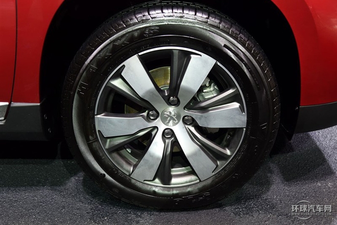 2015款 1.6THP 自動(dòng)領(lǐng)航版