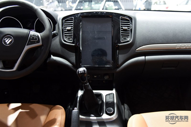 2015款 2.8T 四驅柴油尊享版5座