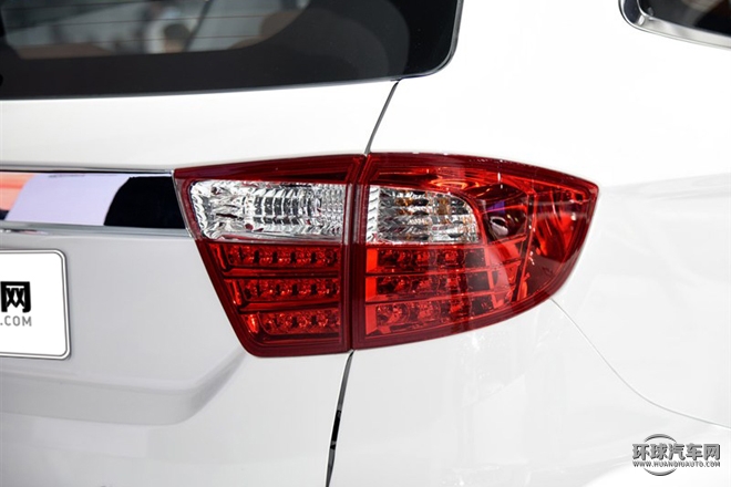 2015款 2.8T 四驅柴油尊享版5座