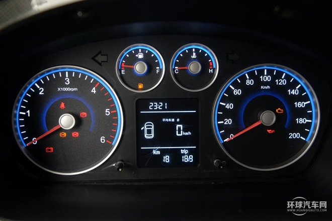 2015款 2.8T短軸商運(yùn)版ISF2.8s4129P