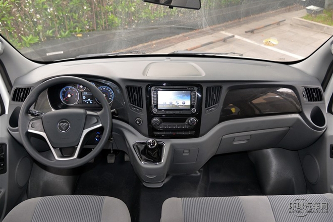 2015款 2.8T短軸商運(yùn)版ISF2.8s4129P