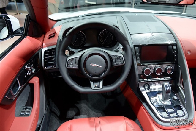 2016款 5.0T R 四驅敞篷版