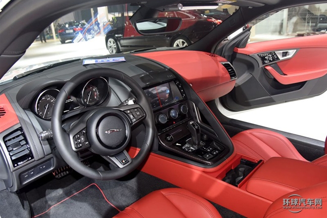 2016款 5.0T R 四驅硬頂版