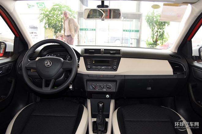 2015款 1.4L 自動創(chuàng)行版